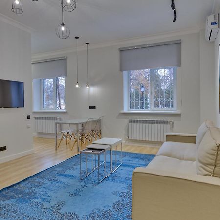 Opera Apartments Almaty Chambre photo